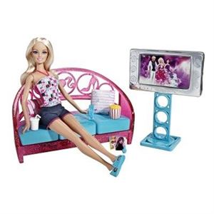 Immagine di Mattel - Barbie - Poupée Barbie avec mobilier  Canapé de salon Poupée  3 ans 