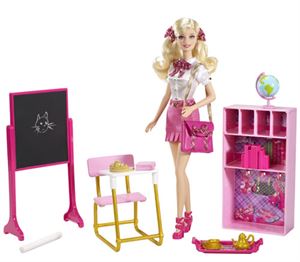 Immagine di Mattel Barbie Coffret Classe Royale Age minimum 3 ans