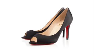 Image de Louboutin You You Crepe Satin 85 mm